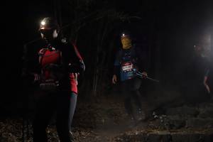 BIB: 530
                            <button type="button" onclick="openModal(6961973)" class="btn btn-primary btn-sm float-right btn-popup" data-toggle="modal" data-target=".modal-high-quality">
                        <i class="fas fa-shopping-cart"></i> Add to Cart
                    </button>
                                            <button type="button" onclick="isThisMe(6961973, true)" class="btn btn-success btn-sm float-right btn-popup btn-isme hidden" data-toggle="tooltip" data-placement="bottom" title="นี่คือรูปของคุณใช่ไหม คลิกที่นี่เพื่อเอาเข้าอัลบั้ม">
                        <i class="fas fa-plus"></i> Add to album
                    </button>
                    <button type="button" onclick="isThisMe(6961973, false)" class="btn btn-warning btn-sm float-right btn-popup btn-isnotme hidden">
                        <i class="fas fa-ban"></i> Remove from album
                    </button>